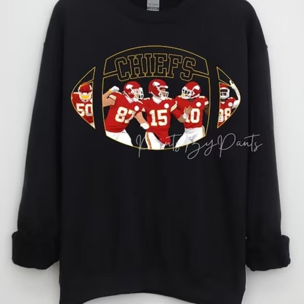 Kansas City Chiefs Sweatshirt NFL Football Fan Gift Retro Crewneck 79